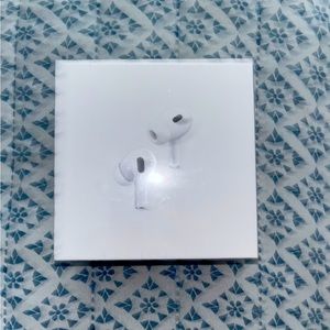 Selling airpod pros 2nd generation